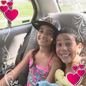 Meet your Posher, Elizabeth